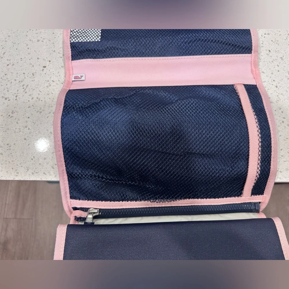 Vineyard Vines Navy and Pink Kids Accessory Bag